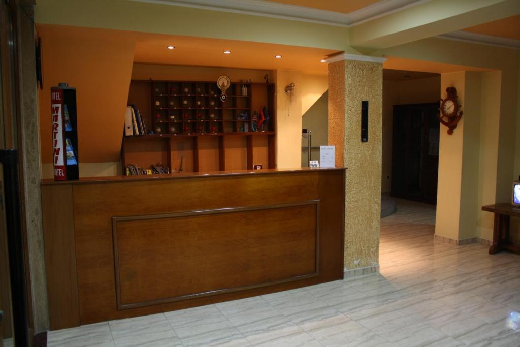 Hotel Martini วญอเรอ ภายนอก รูปภาพ